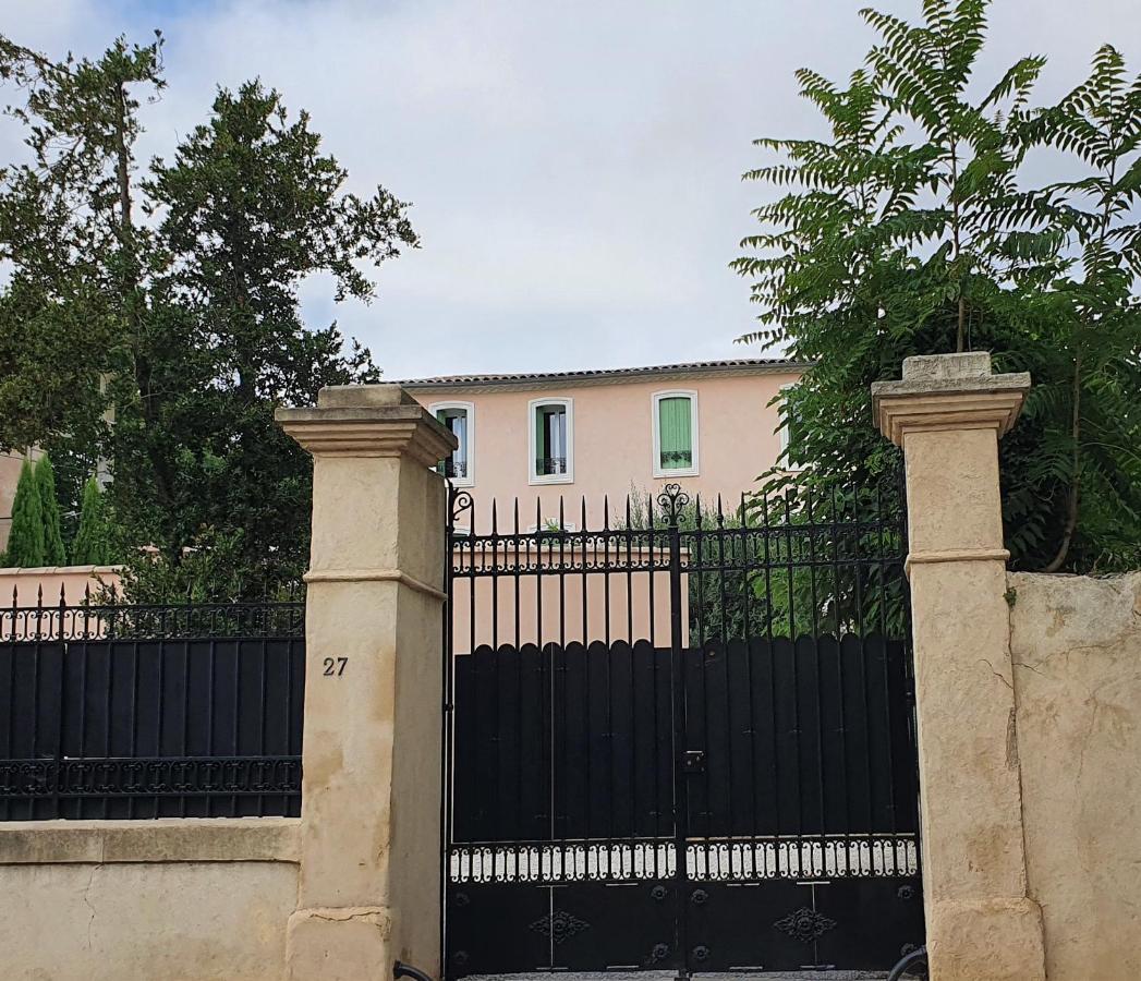 Gites "Tout Au Sud De La France" Pomerols Exterior photo